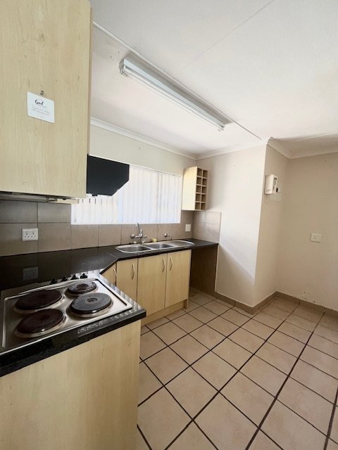To Let 3 Bedroom Property for Rent in Hersham Western Cape